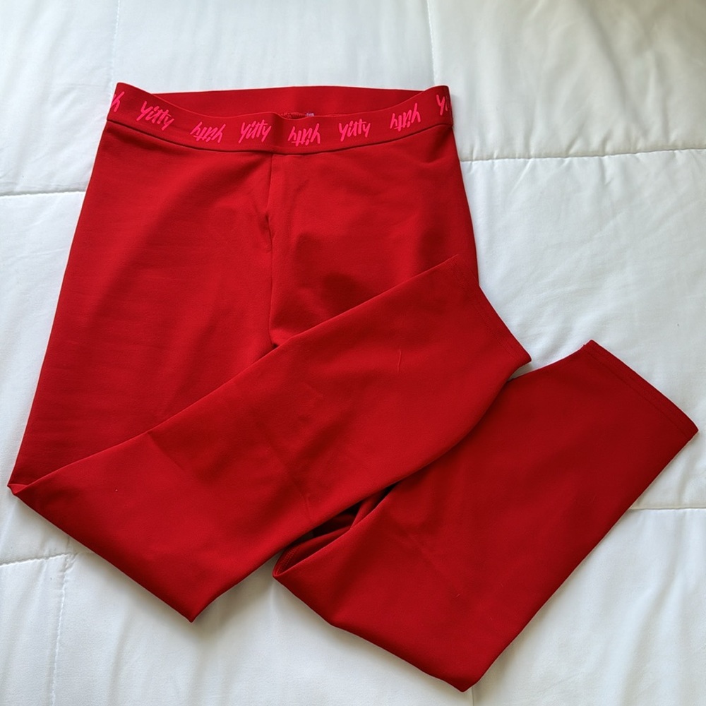 NWT Fabletics (YITTY) Red Leggings